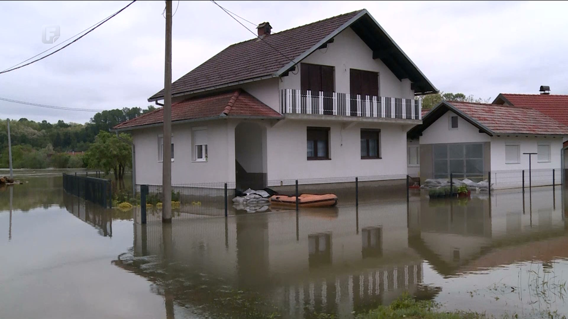 Sana u Prijedoru stagnira, zabrinjava porast Save, mještani umorni